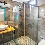 Hotel Avlu Palamutbuekue Datça