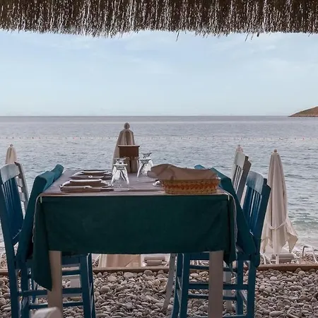 Avlu Palamutbuekue ホテル *