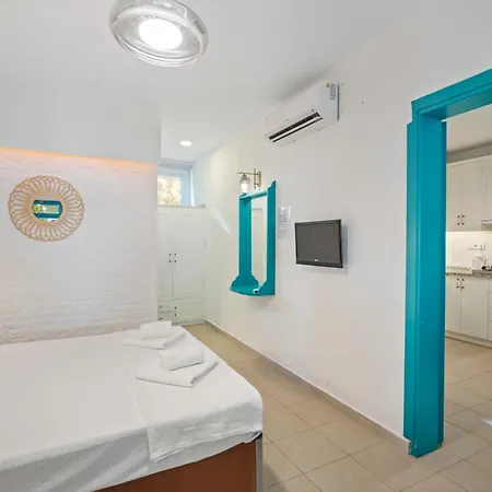 Avlu Palamutbuekue * ダッチャ